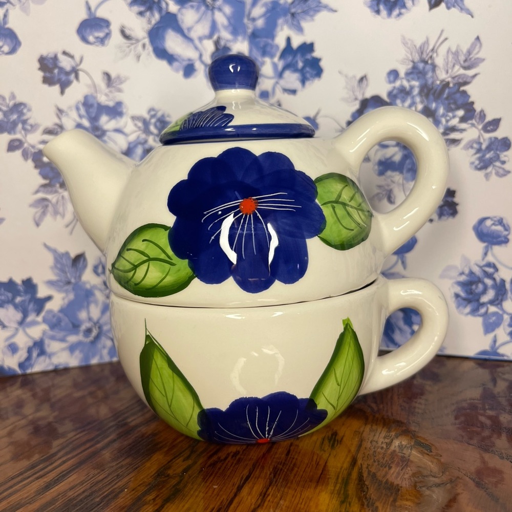 Tea pot/cup for one 💜